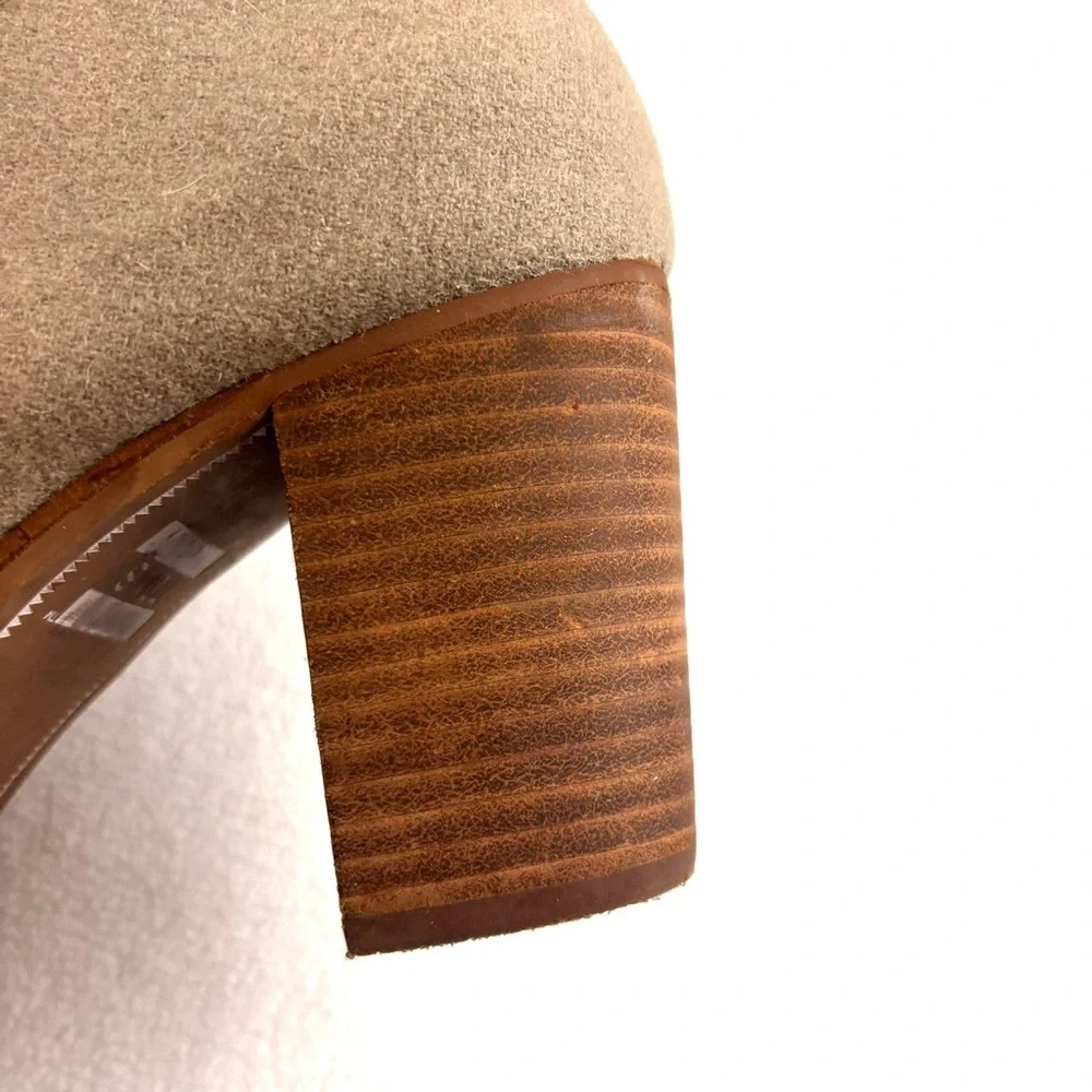 TOMS Lunata Beige Lace-Up‎ Suede Block Heel Metal Tip Lace-Up Ankle Booties W10